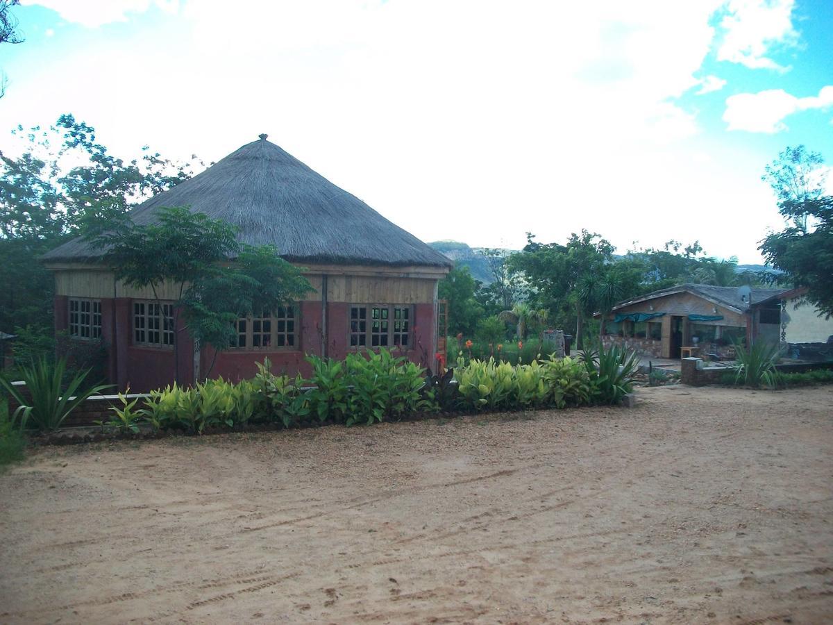Itc Lodge Ranohira Bagian luar foto